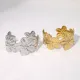 Βραχιόλι Floral Cuff – Ασημένιο Ατσάλινο Βραχιόλι με Ανάγλυφα Λουλούδια